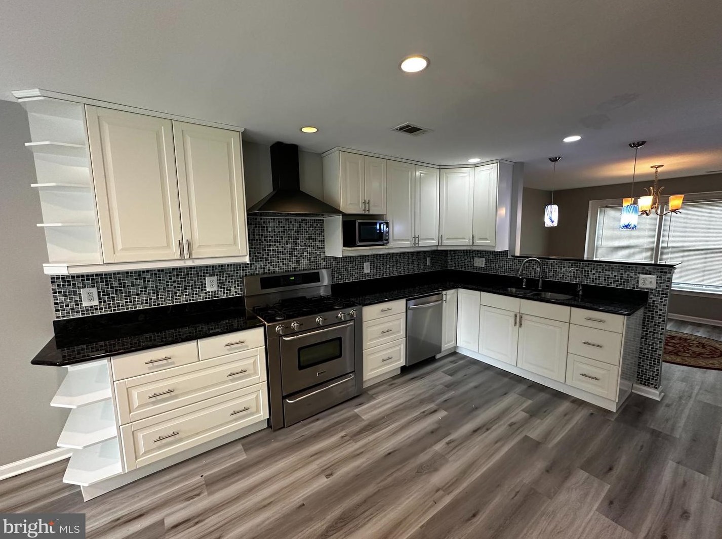 7955 Revenna Ln, Springfield, VA 22153