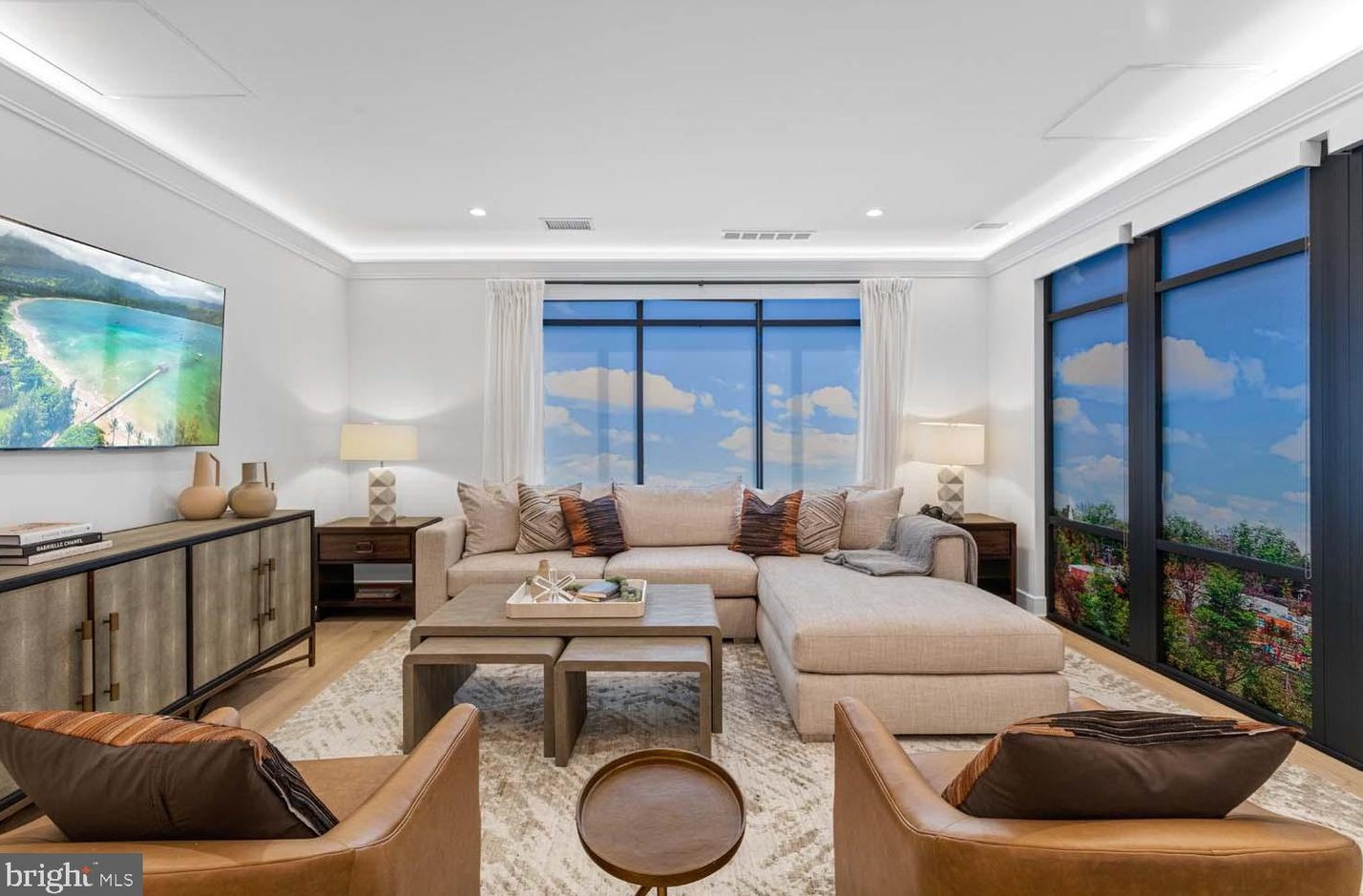 6817 Lowell Ave, Mc Lean VA 22101-4514 exterior