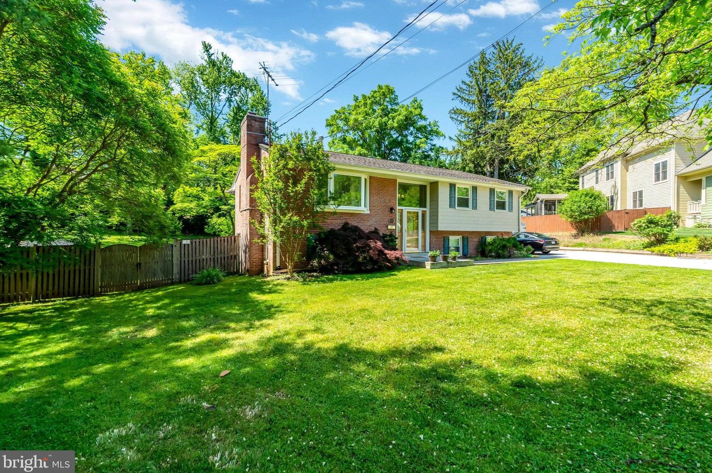 412 Upham Pl Nw, Vienna, VA 22180