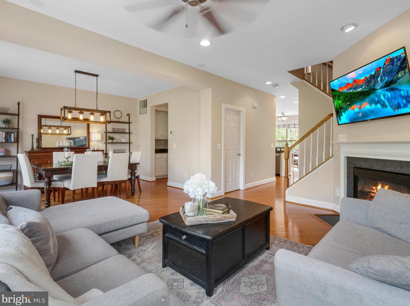 131 Fortnightly Blvd, Herndon, VA 20170
