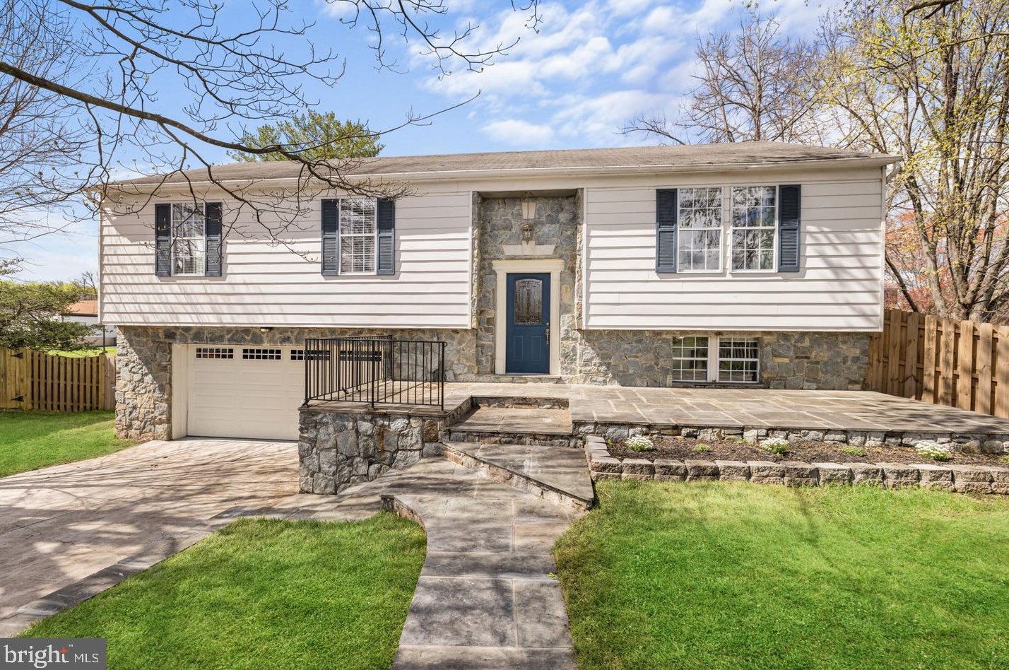 6104 Broadwick Ct, Springfield, VA 22015