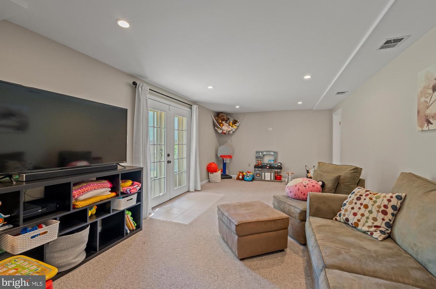 10904 Spurlock Ct, Fairfax VA  22032-3031 exterior