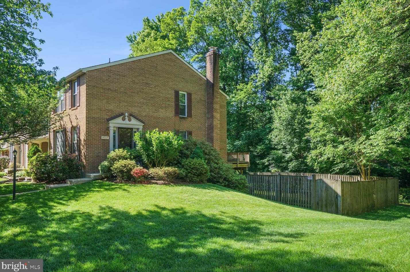 9067 Tiffany Park Ct, Springfield, VA 22152