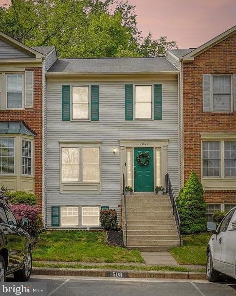 13843 Wakley Ct, Centreville, VA 20121