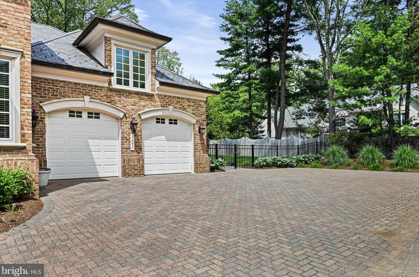 7450 Old Maple Sq, Mc Lean, VA 22102-2817