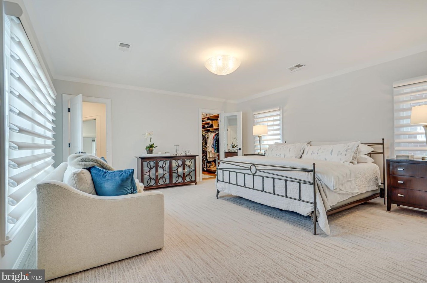 1405 Buena Vista Ave, Mc Lean VA  22101-3511 exterior