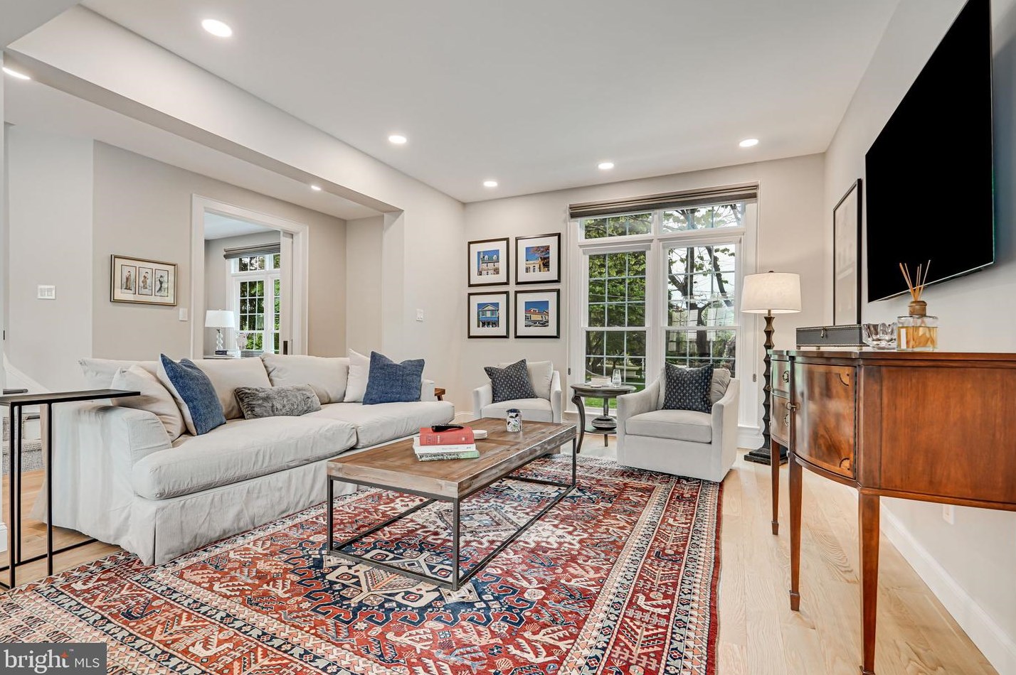 1405 Buena Vista Ave, Mc Lean VA  22101-3511 exterior