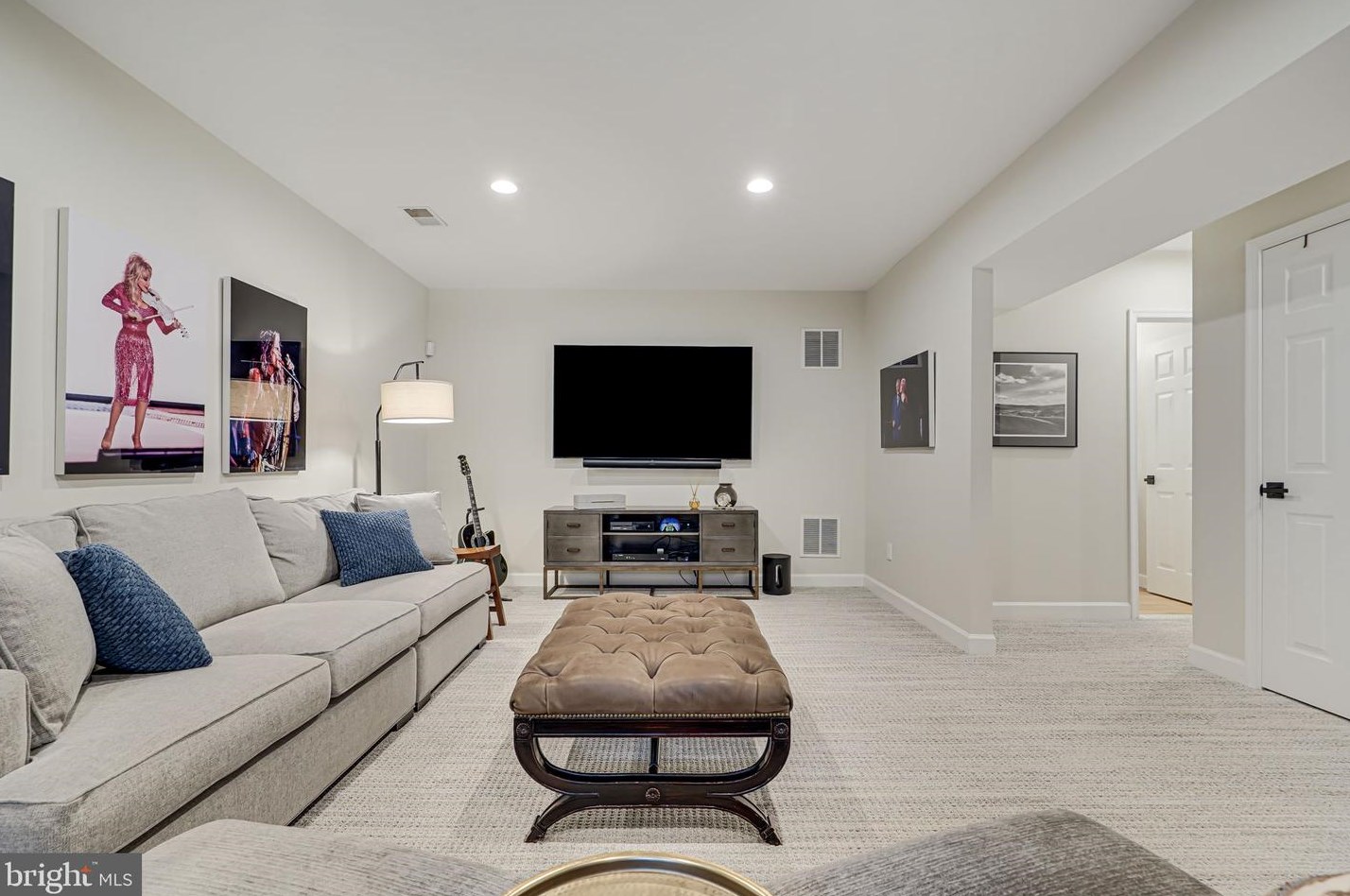 1405 Buena Vista Ave, Mc Lean VA  22101-3511 exterior