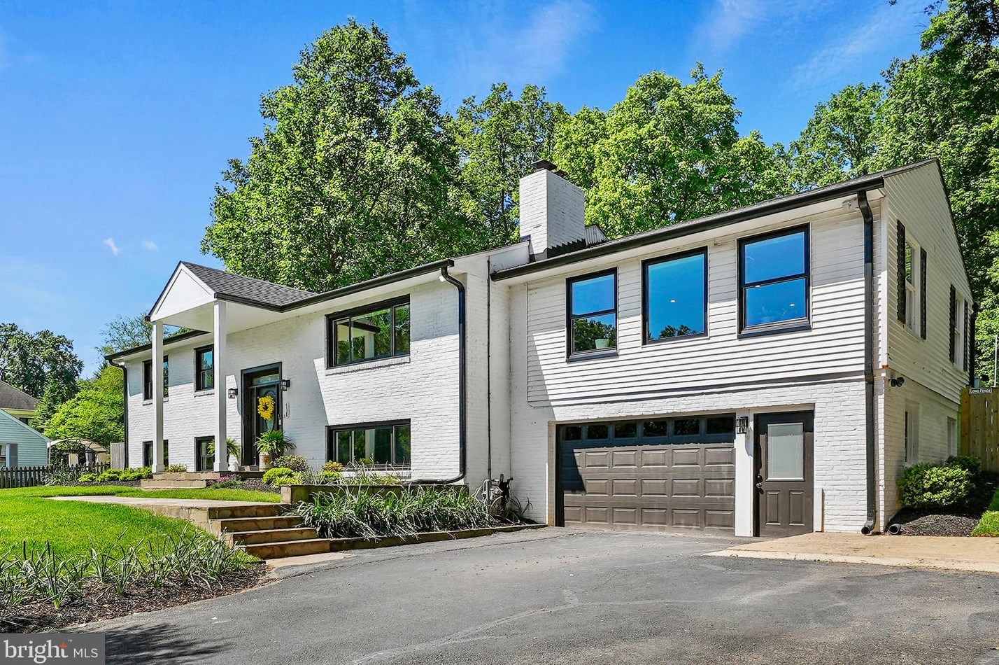 738 Ellsworth, Great Falls VA 22066-2929 exterior