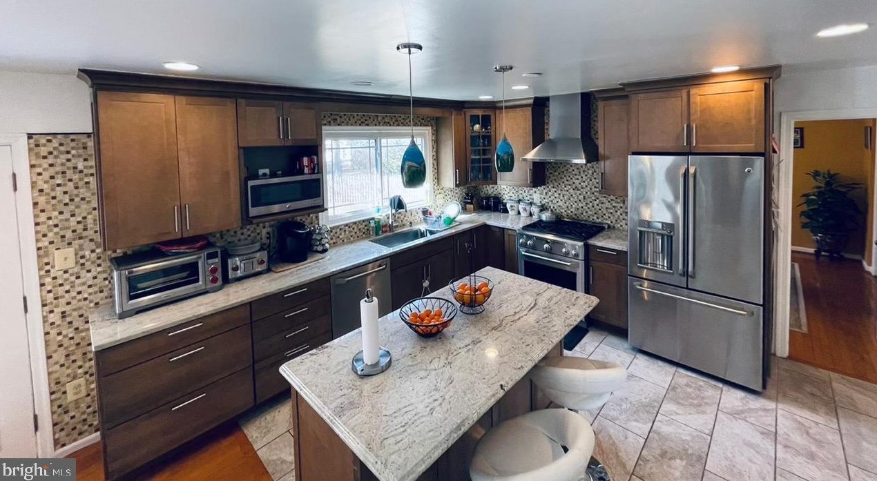 4288 Galesbury Ln, Fairfax, VA 20151
