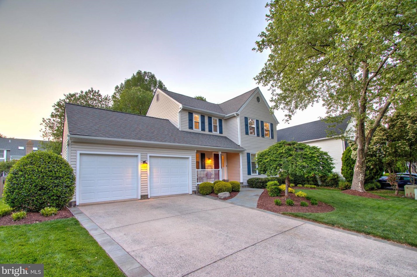 12615 Rock Rdg Rd, Herndon VA 20170-2878 exterior