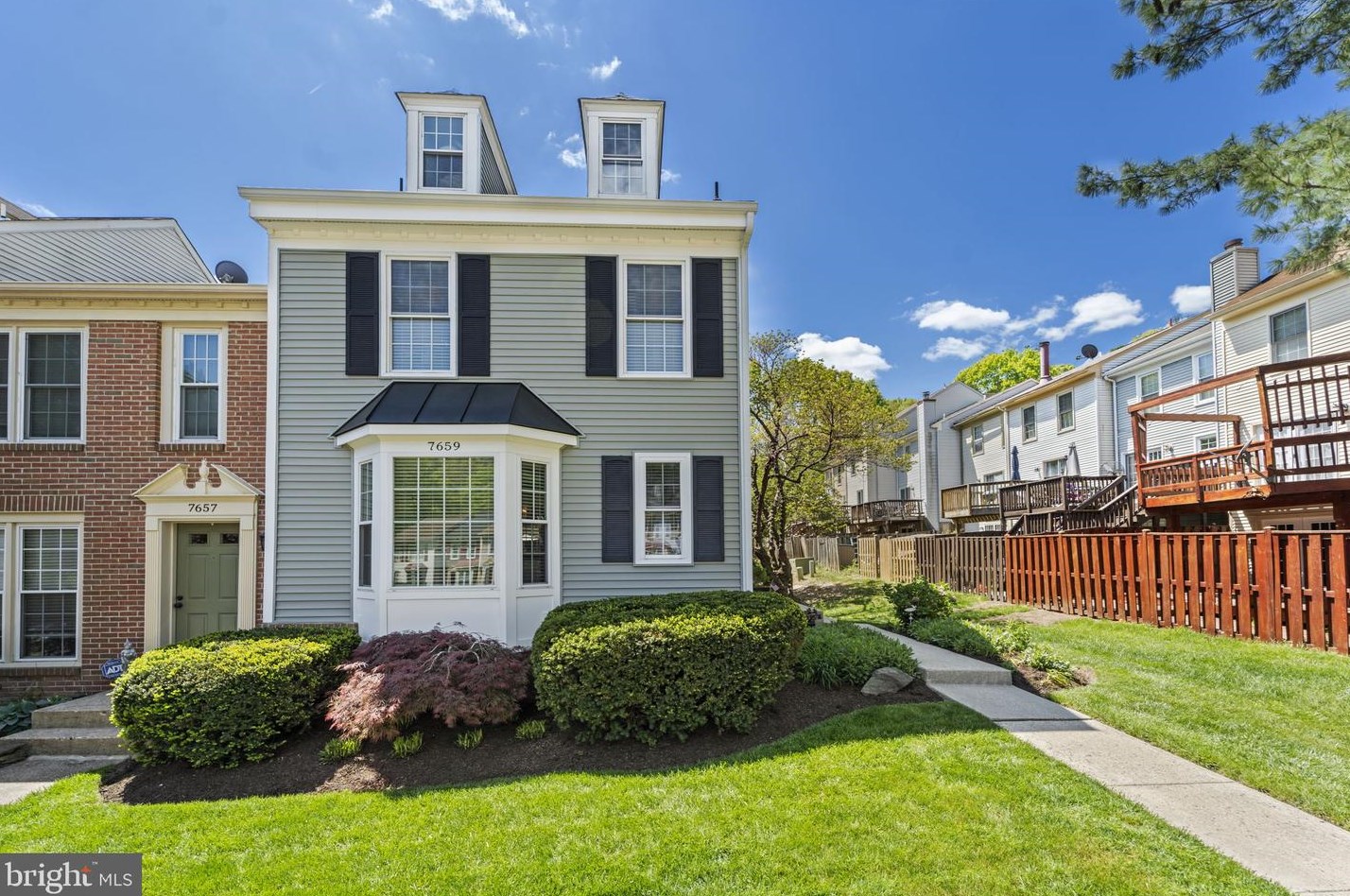 7659 Northern Oaks Ct, Springfield, VA 22153-3547