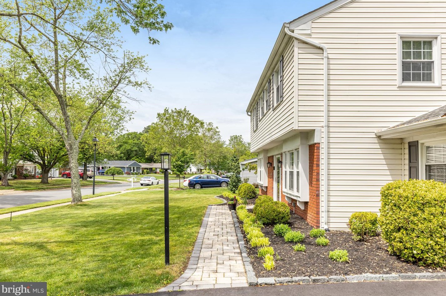 4350 Majestic Ln, Fairfax VA  22033-3502 exterior