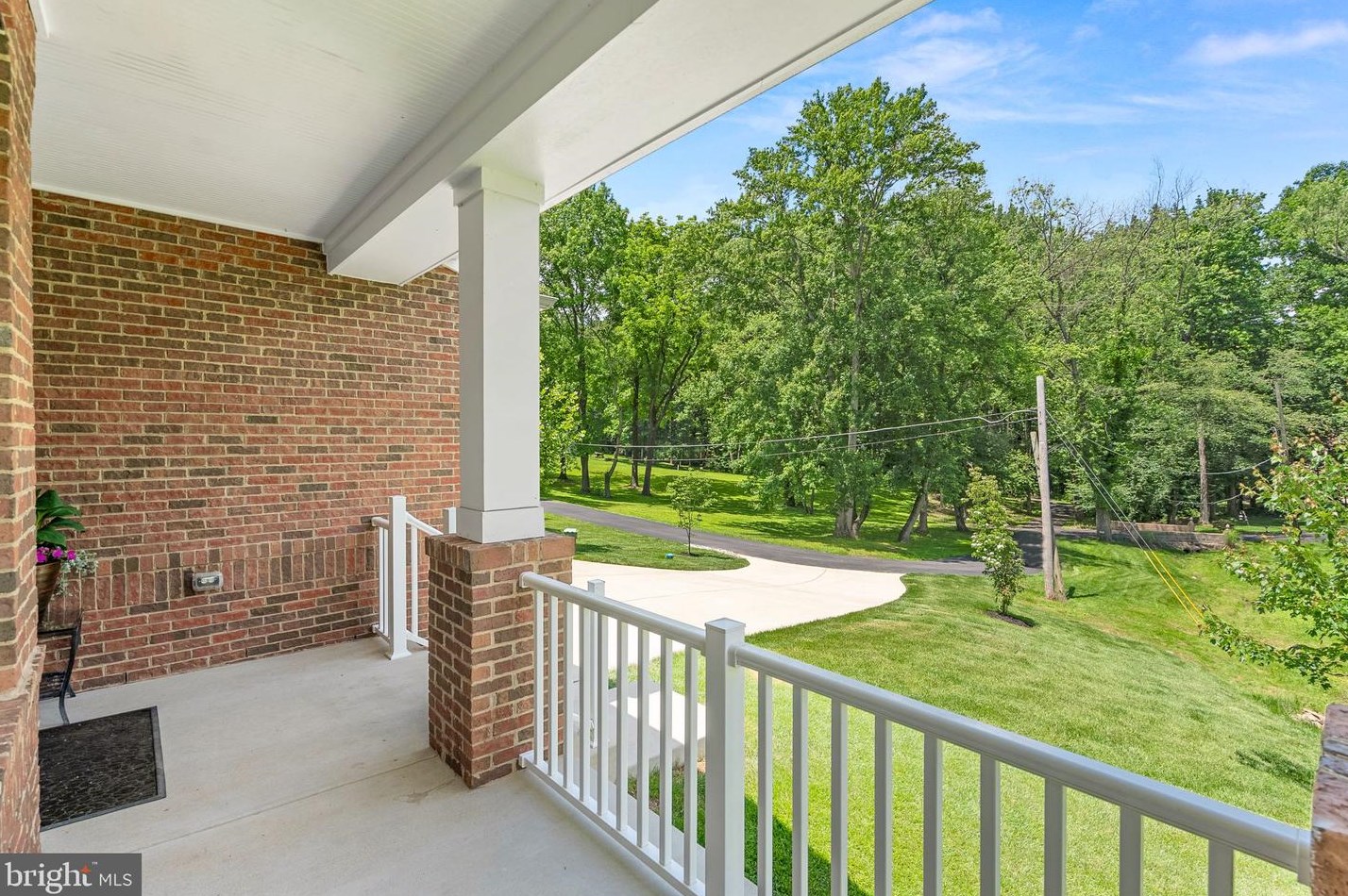 5610 Gobind Ln, Fairfax, VA 22039-1035