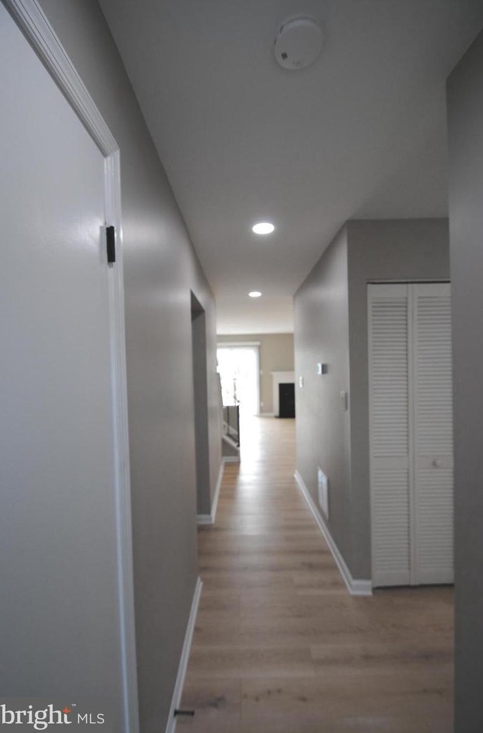13751 Flowing Brook Ct, Fairfax, VA 20151-3515