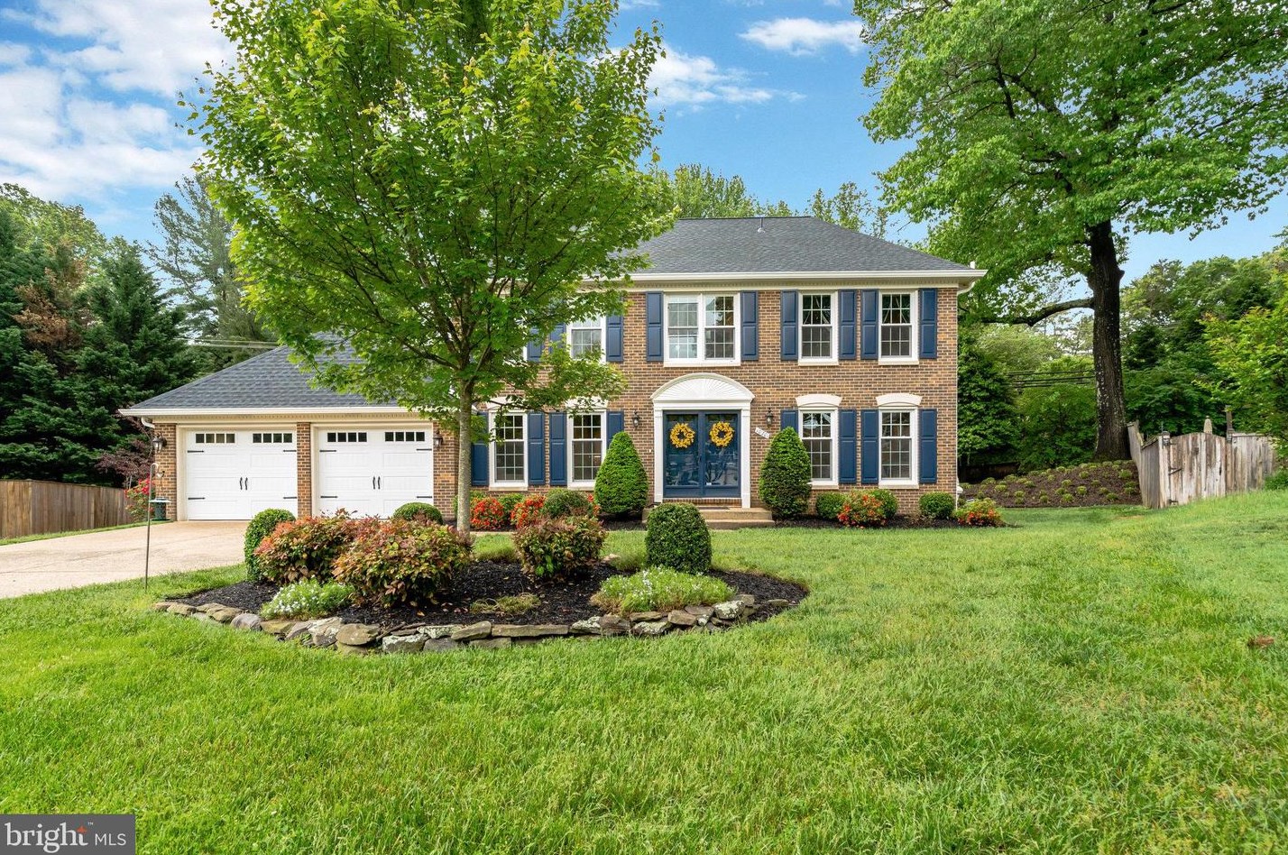 10201 Black Rock Ct, Fairfax, VA 22032