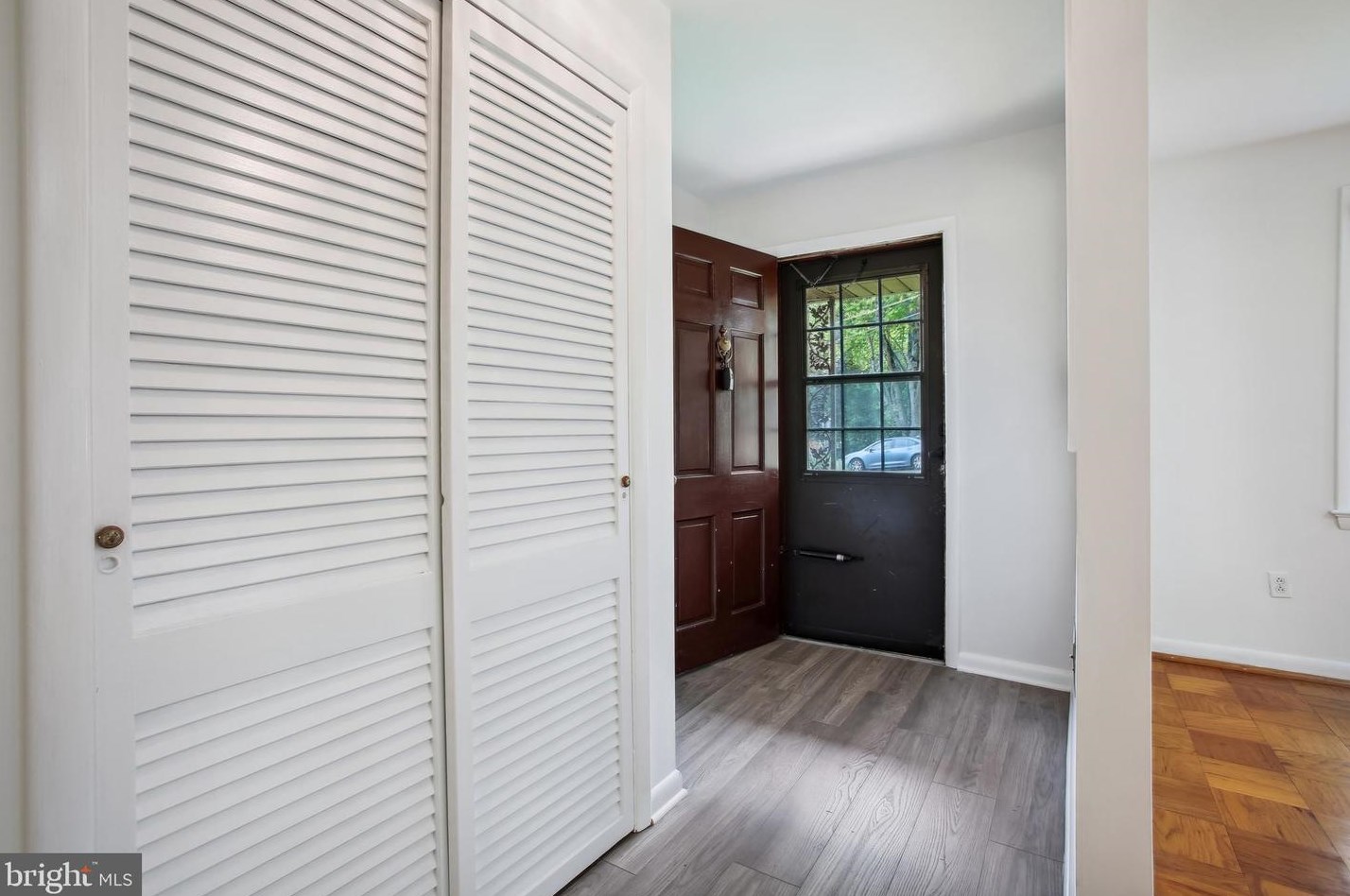 3007 Marl Pat Dr, Alexandria, VA 22310-2218