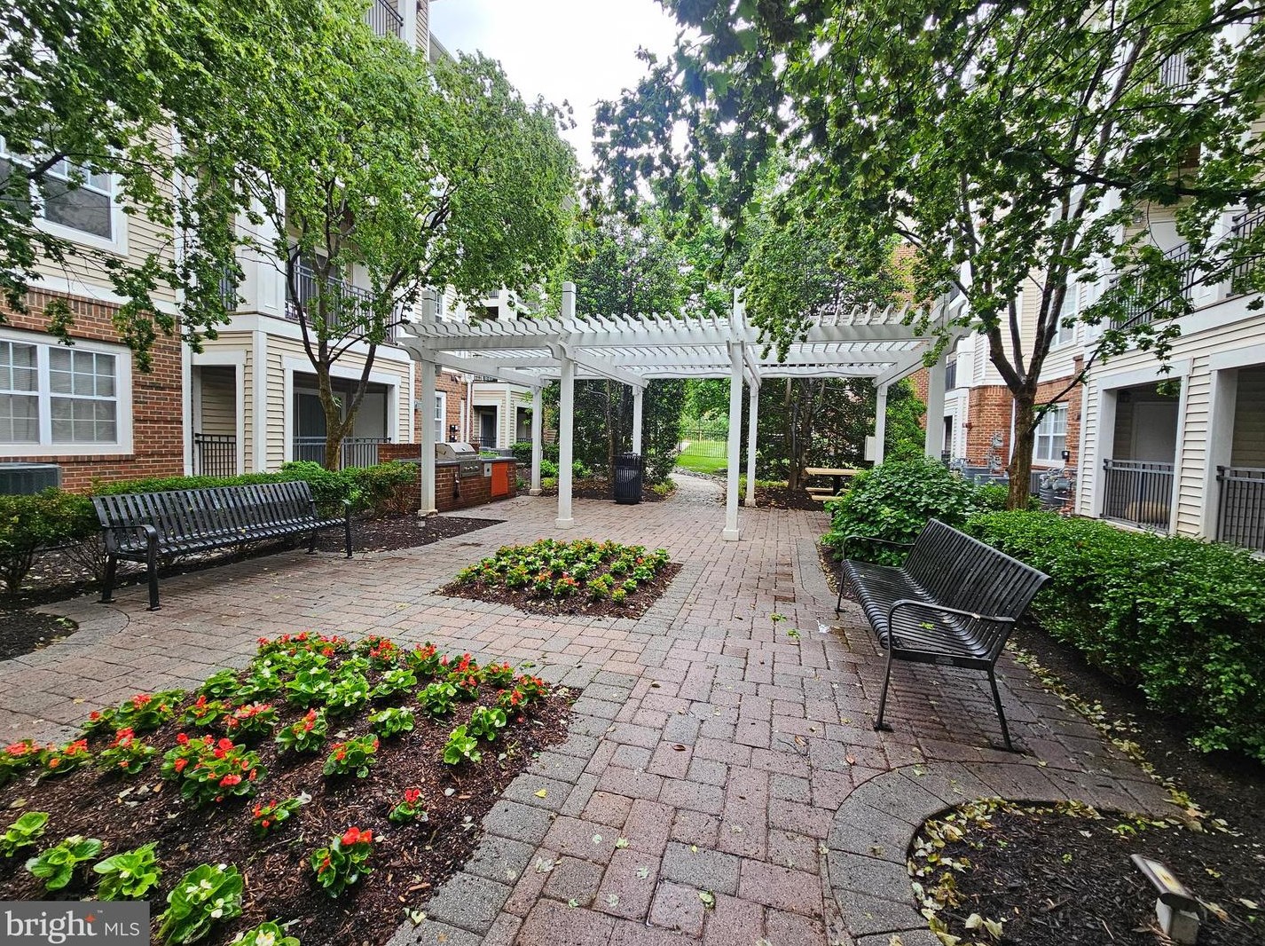 12913 Centre Park Cir #103, Herndon, VA 20171