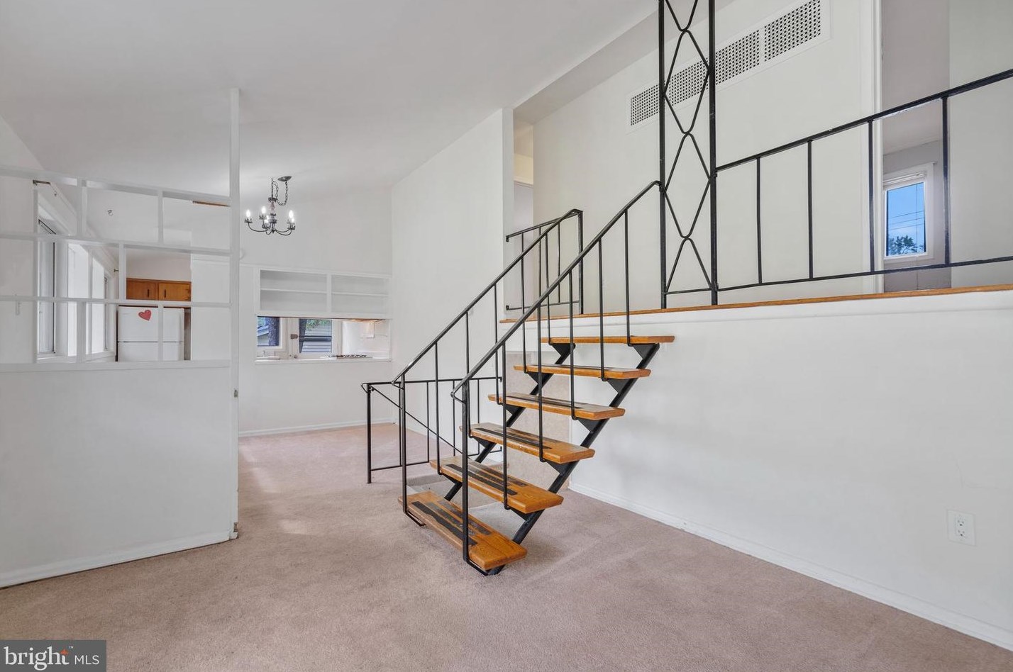 6318 Willowood Ln, Alexandria, VA 22310