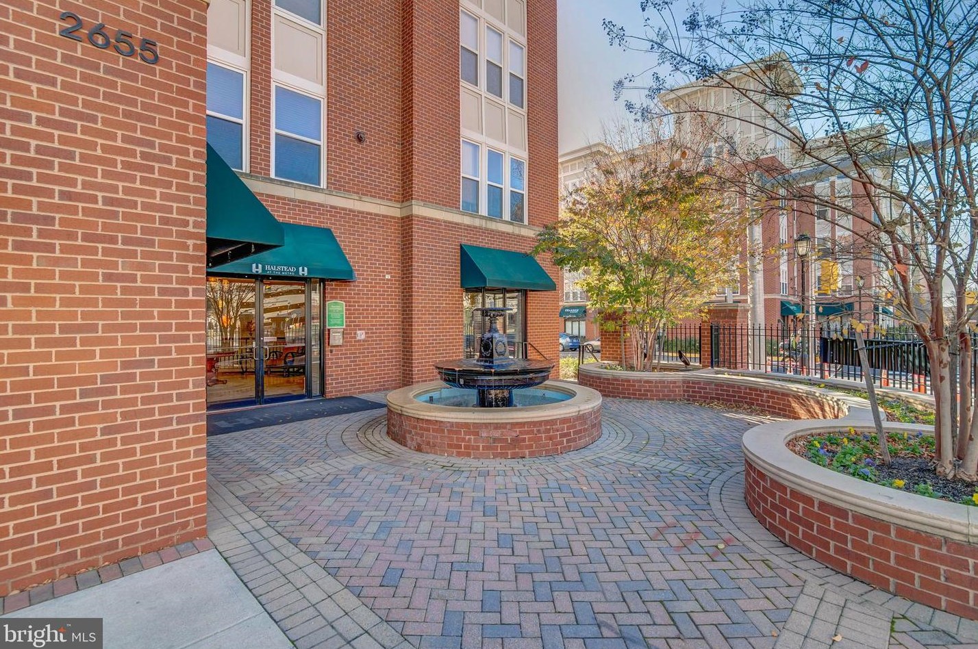 2655 Prosperity Ave #416, Fairfax, VA 22031