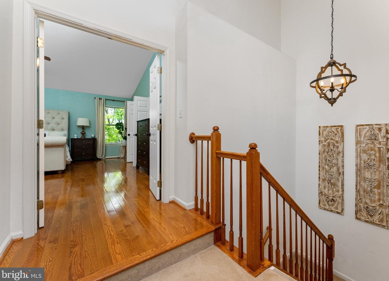 12464 Casbeer Dr, Fairfax VA  22033-4387 exterior