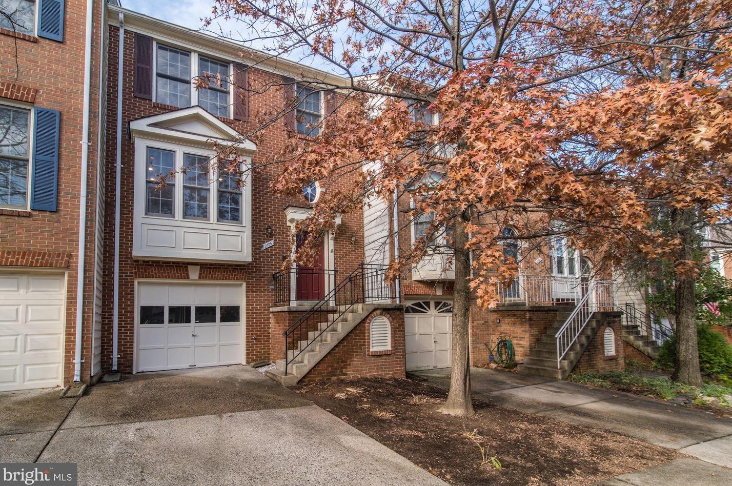 2106 Patty Ln, Vienna, VA 22182
