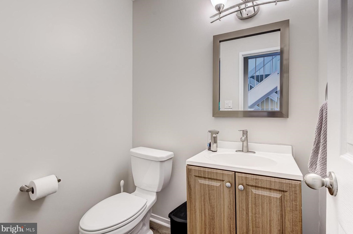 3189 Colchester Brook Ln, Fairfax VA  22031-2608 exterior