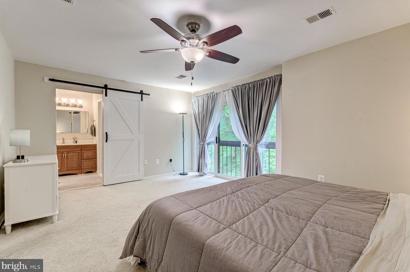 3189 Colchester Brook Ln, Fairfax VA  22031-2608 exterior