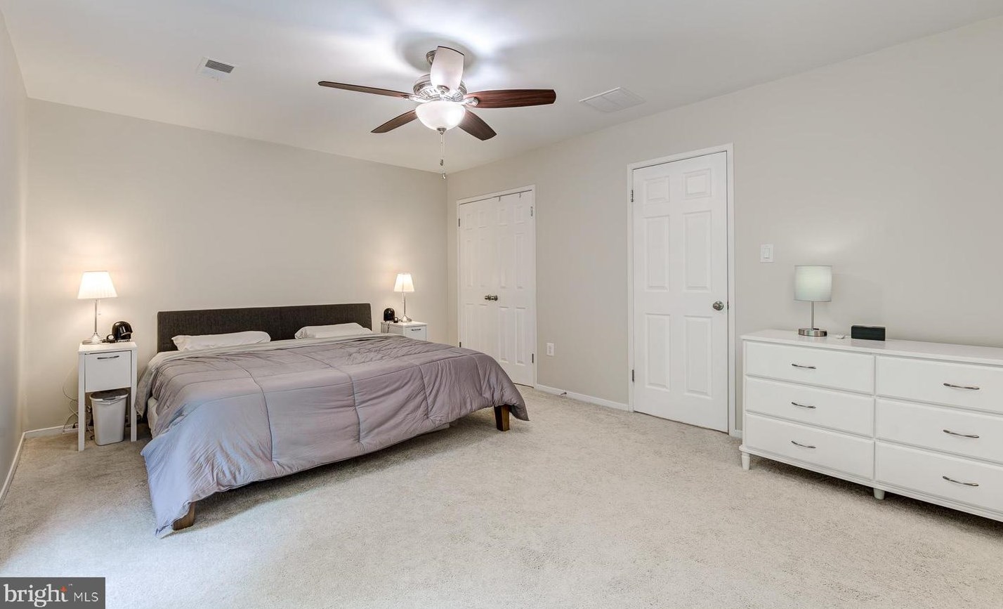 3189 Colchester Brook Ln, Fairfax VA  22031-2608 exterior