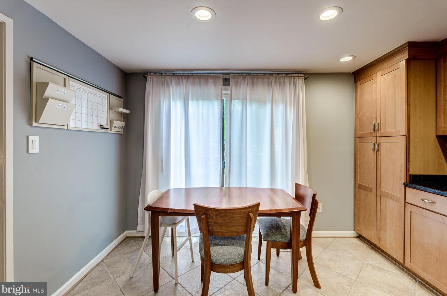 3189 Colchester Brook Ln, Fairfax VA  22031-2608 exterior