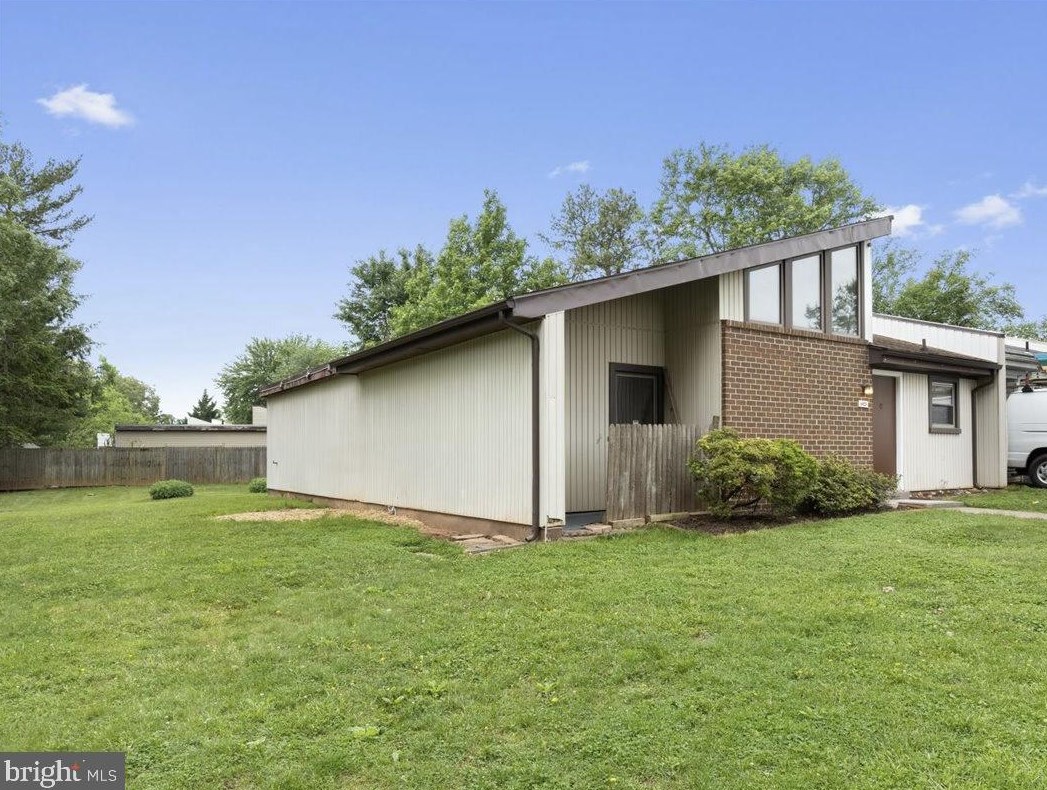 6025 Wealdstone Ct, Centreville, VA 20120-1843