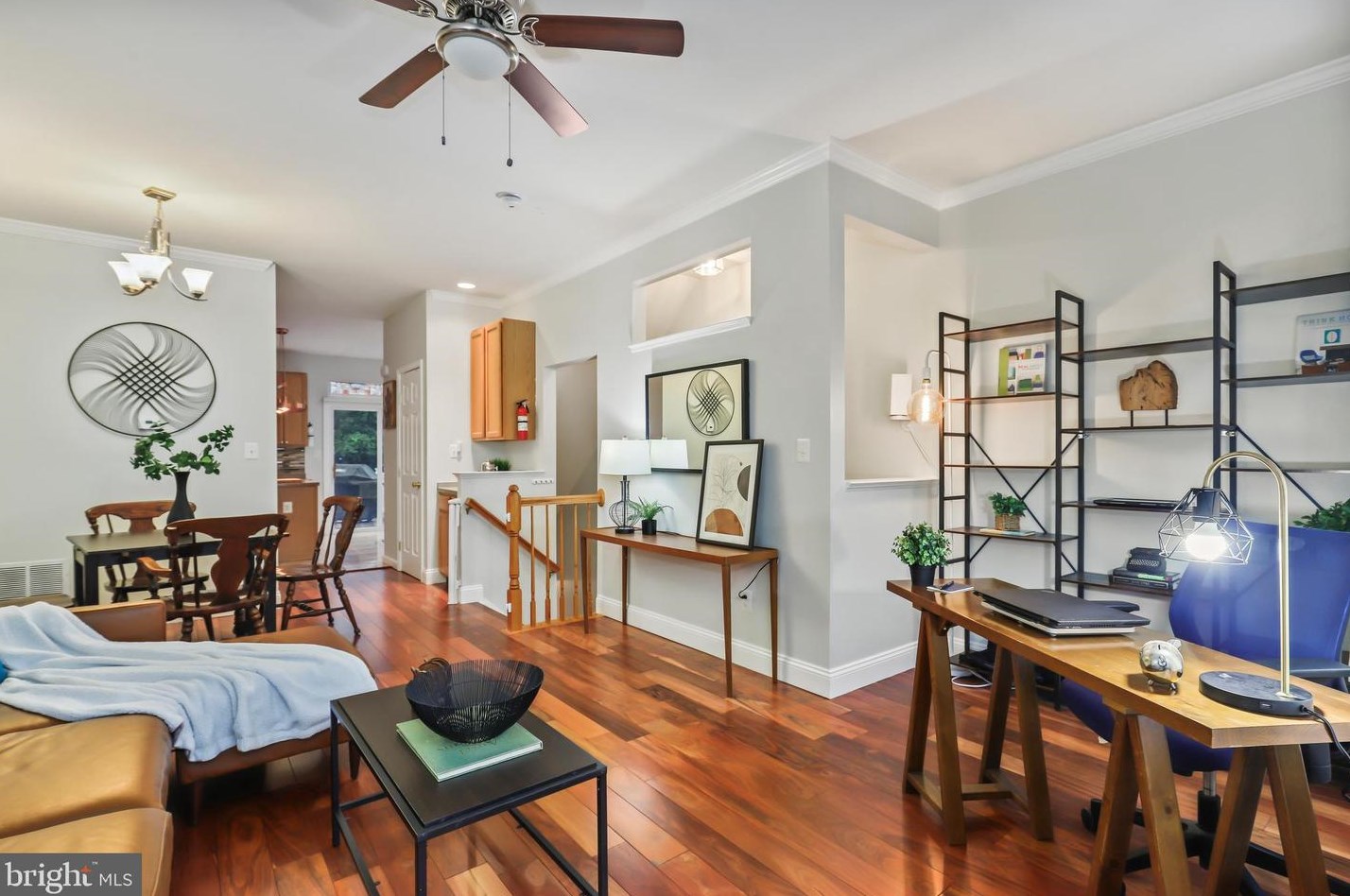 8516 Towne Mnr Ct, Alexandria VA 22309-4504 exterior