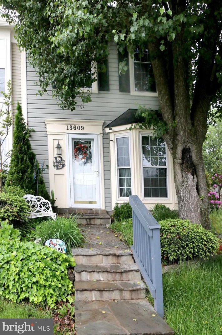 13609 Kristin Pl, Herndon, VA 20171-3720