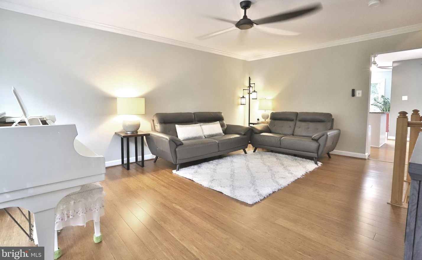 14637 Battery Ridge Ln, Centreville VA  20120-2889 exterior