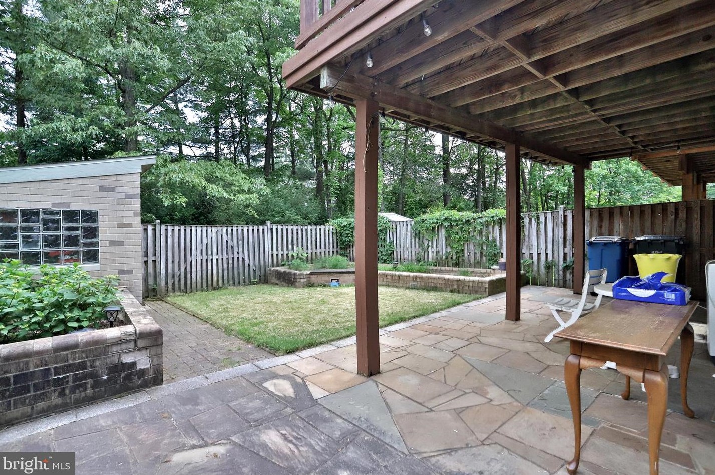 14637 Battery Ridge Ln, Centreville VA  20120-2889 exterior