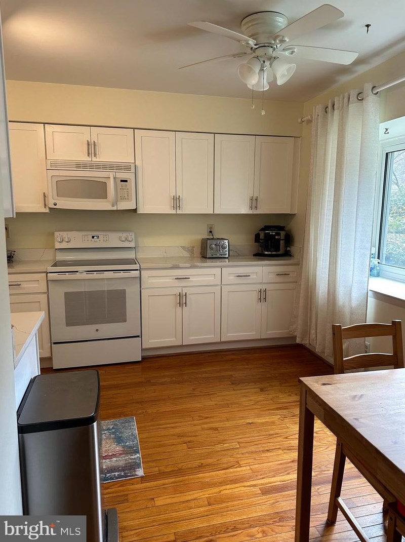 2340 Millennium Ln, Herndon, VA 20191