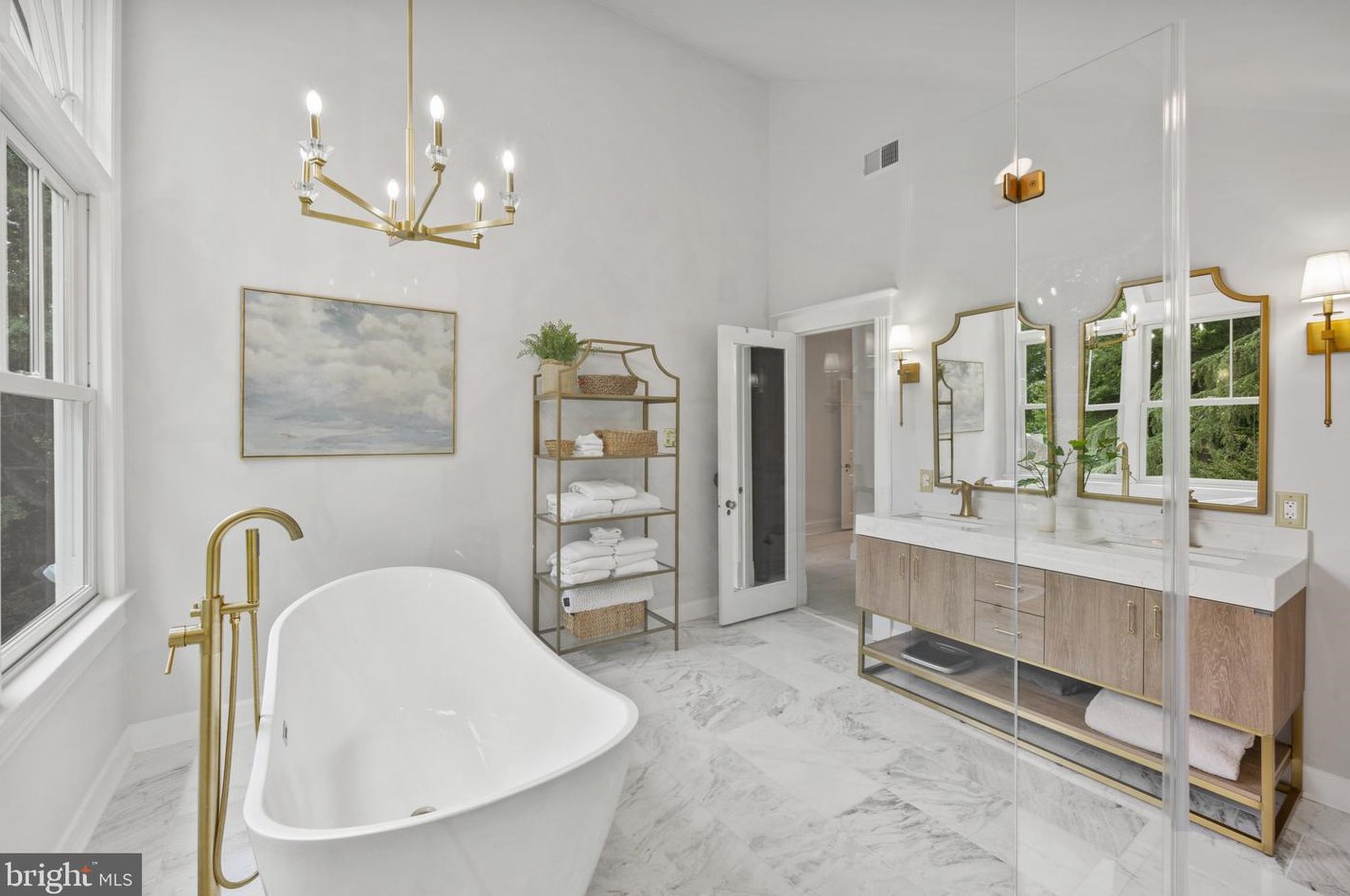 831 Herbert Springs Rd, Alexandria VA 22308-1320 exterior