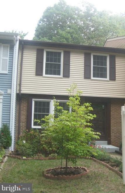 10970 Harpers Square Ct, Herndon, VA 20191