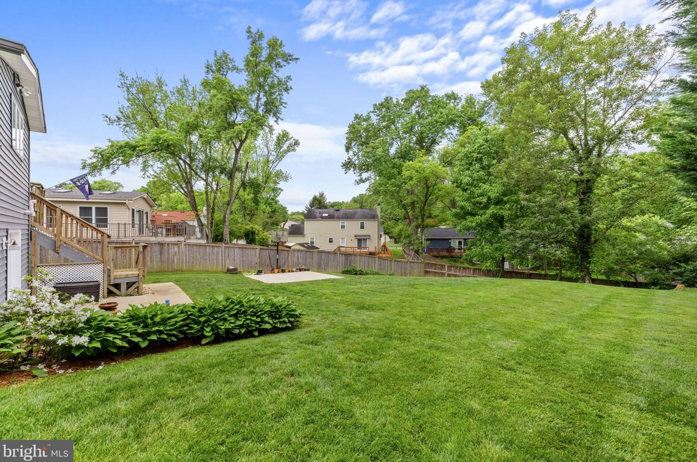 9090 Andromeda Dr, Springfield, VA 22015-3510