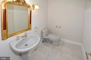 10190 Akhtamar Dr, Great Falls, VA 22066 - Photo 8