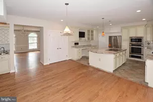 10190 Akhtamar Dr, Great Falls, VA 22066 - Photo 14