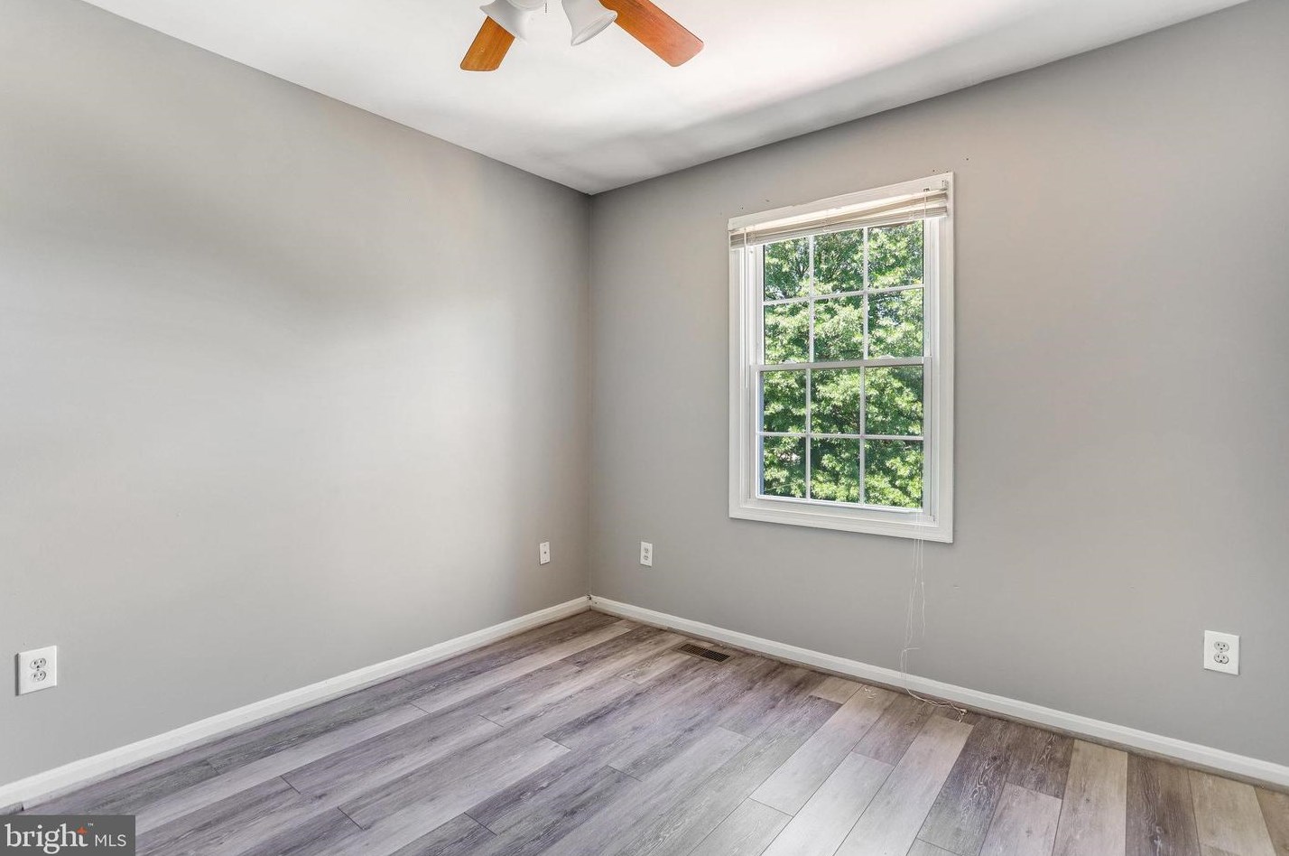 6600 Indian Trl Ct, Alexandria VA 22310-2411 exterior