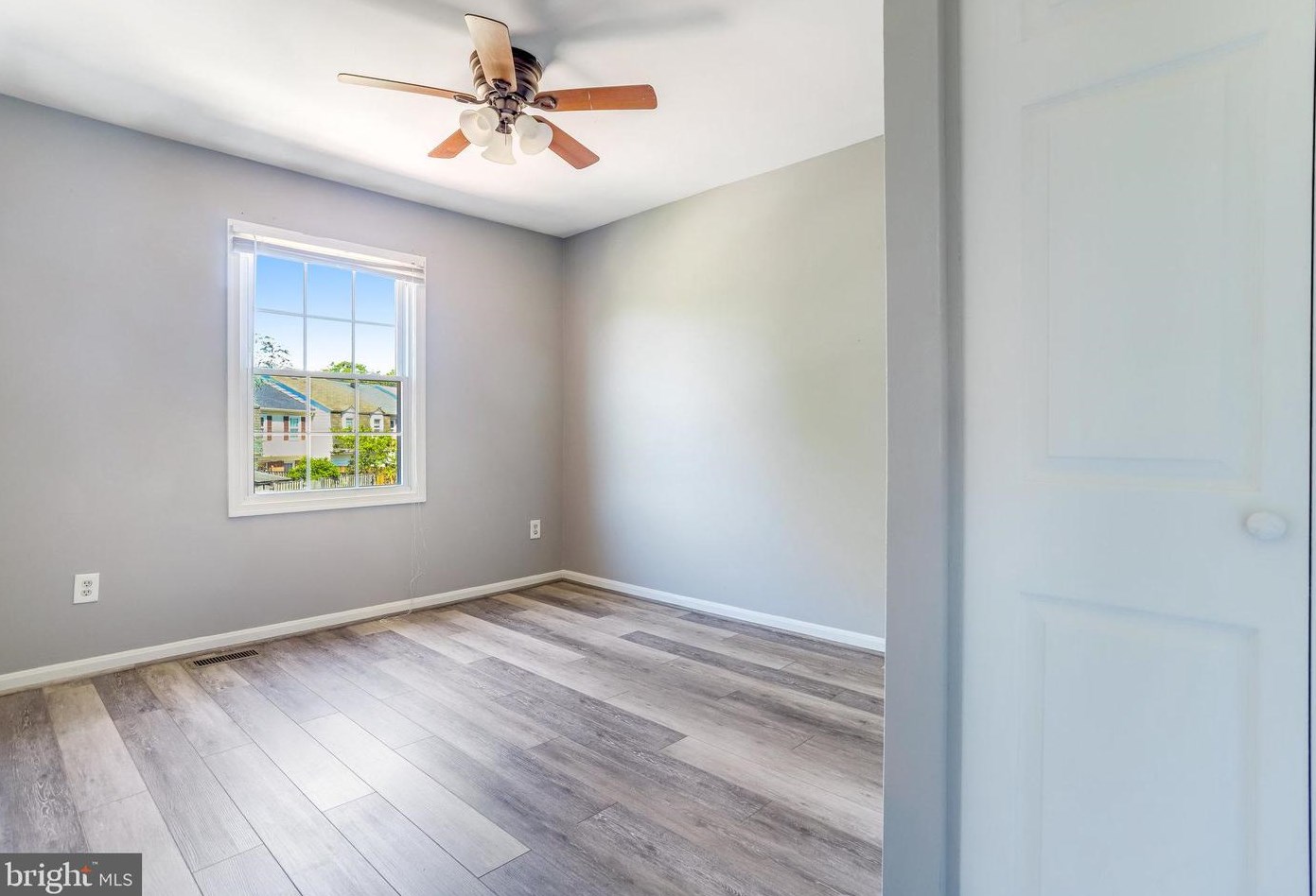 6600 Indian Trl Ct, Alexandria VA 22310-2411 exterior