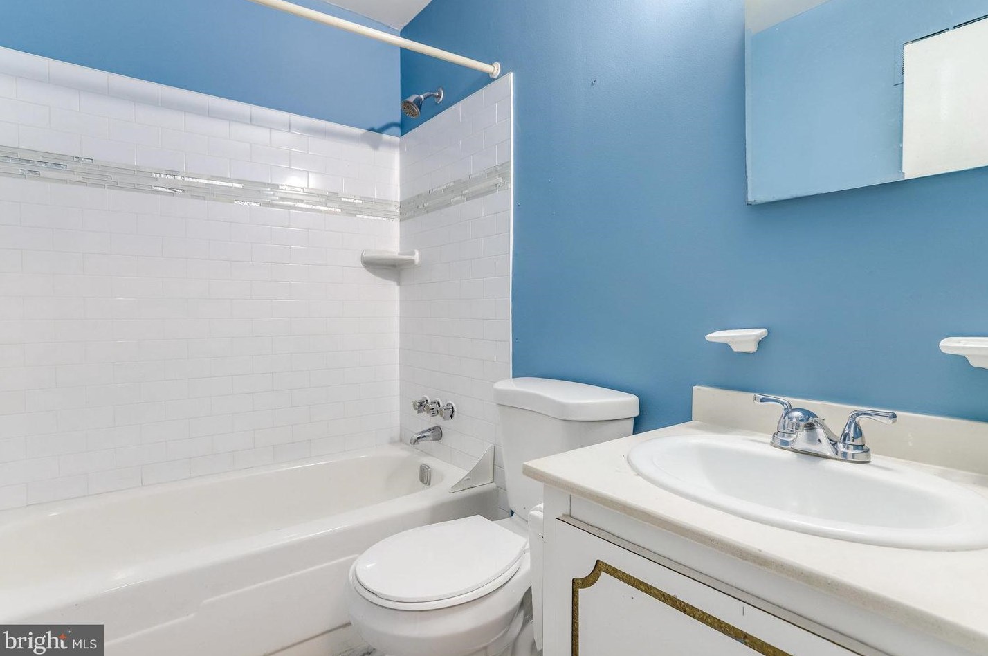 6600 Indian Trl Ct, Alexandria VA 22310-2411 exterior