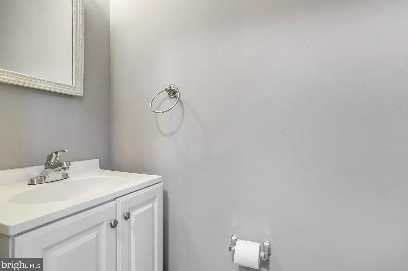 6600 Indian Trl Ct, Alexandria VA 22310-2411 exterior