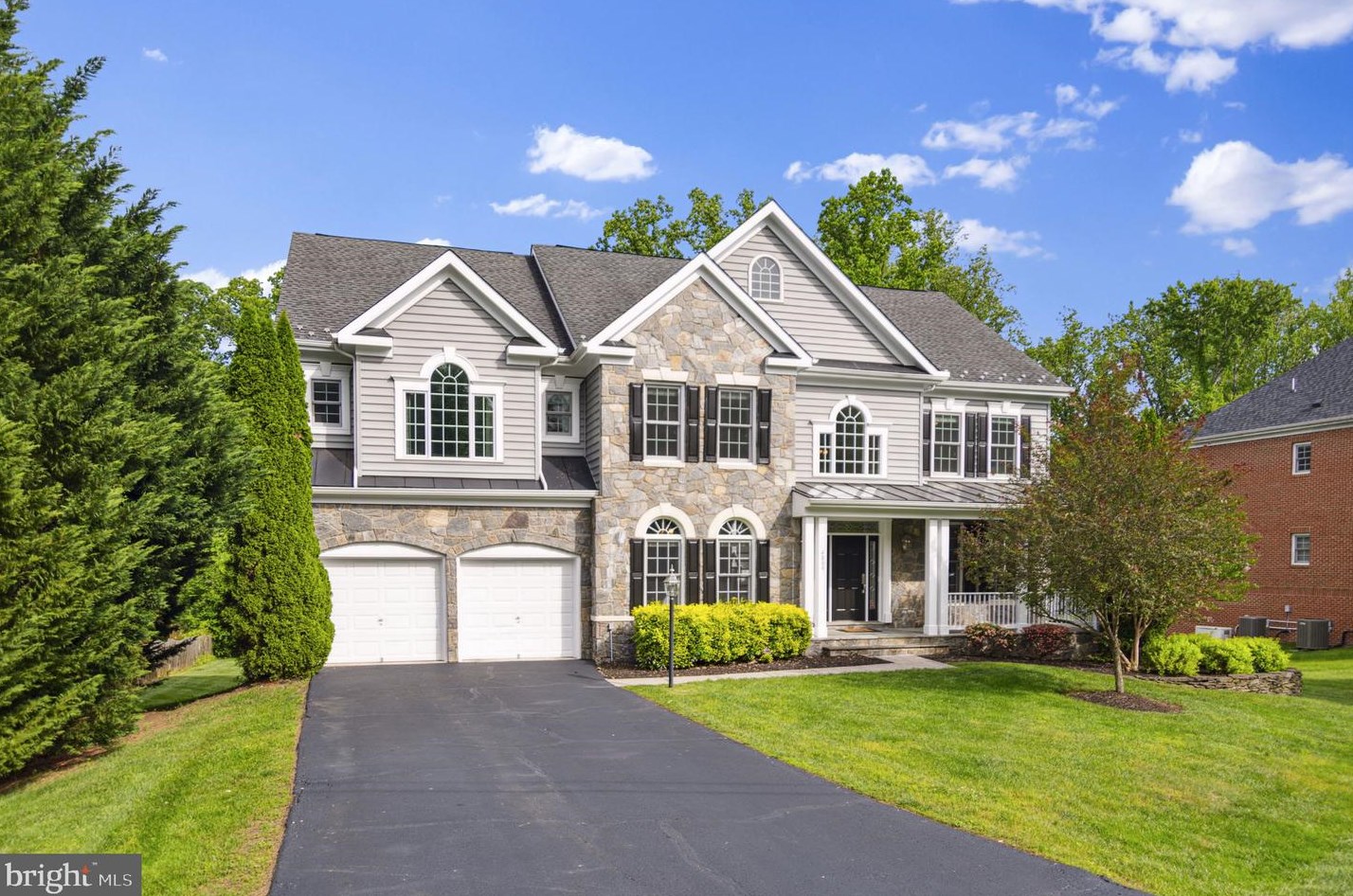 4809 Briggs Rd, Fairfax, VA 22030