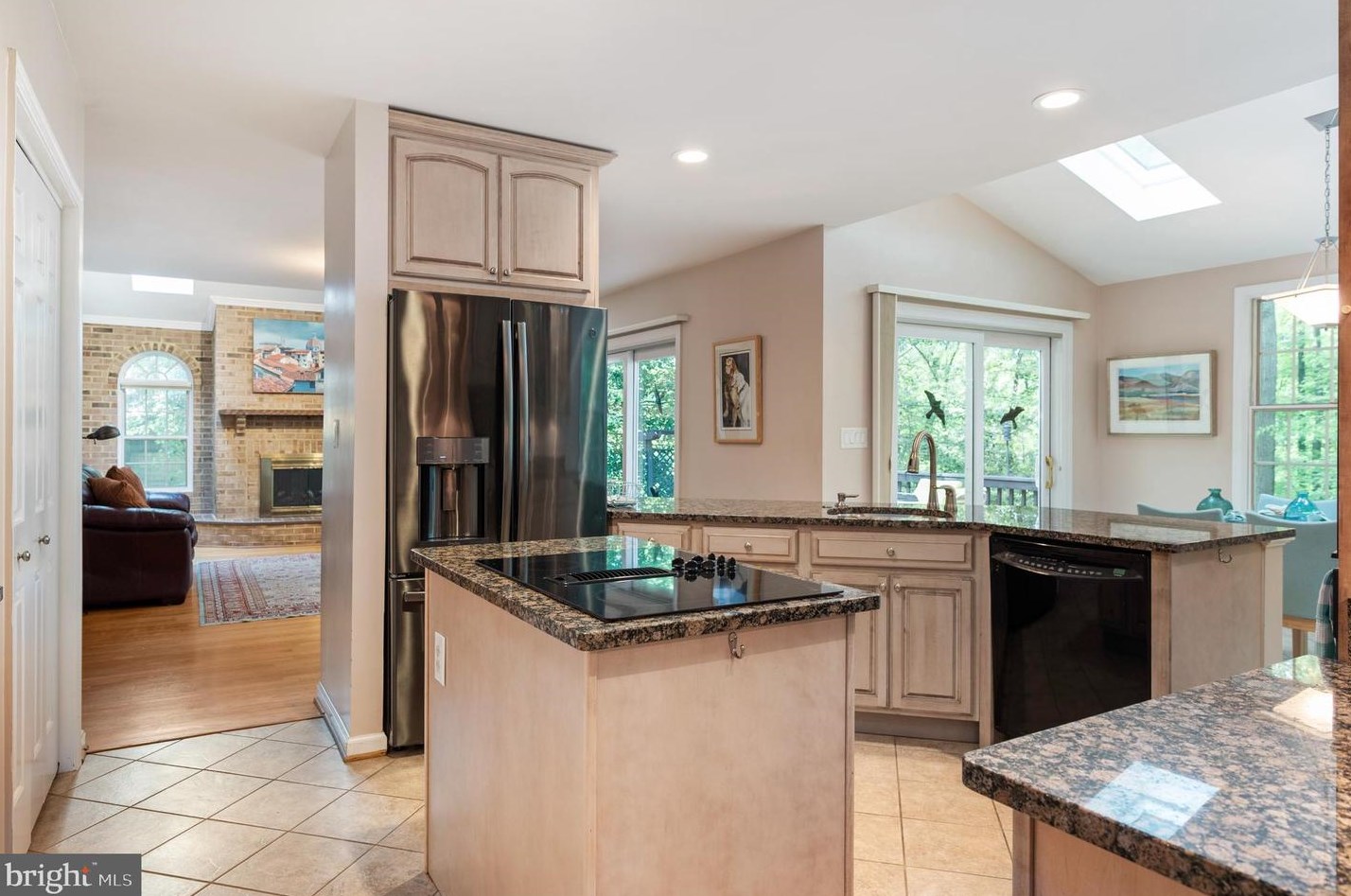 5306 Mt Vernon Memorial Hwy, Alexandria VA 22309-3324 exterior