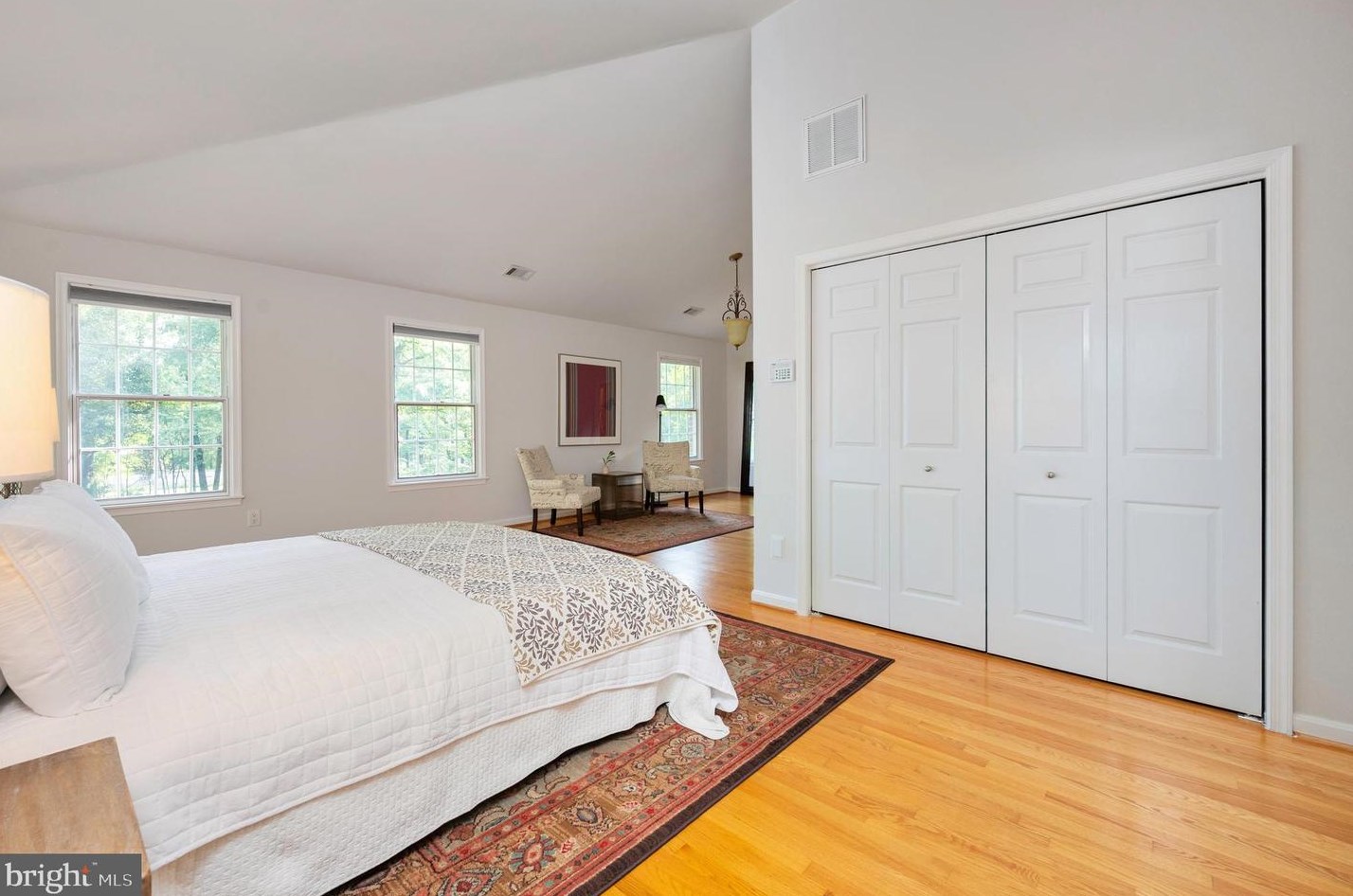 5306 Mt Vernon Memorial Hwy, Alexandria VA 22309-3324 exterior