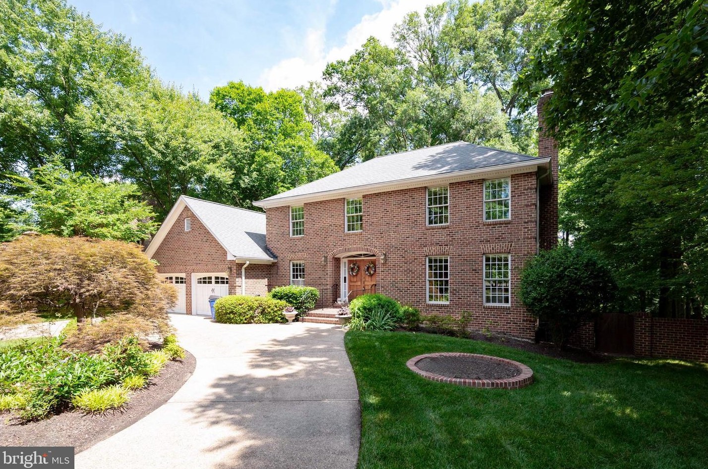 5306 Mt Vernon Memorial Hwy, Alexandria VA 22309-3324 exterior