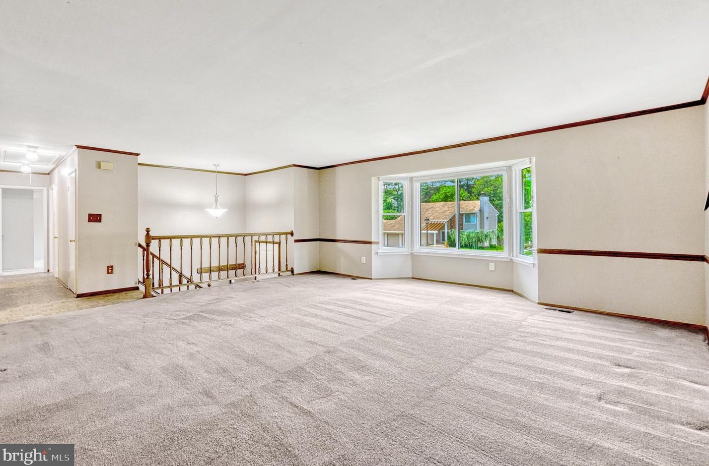 2231 Malraux Dr, Vienna VA  22182-5042 exterior